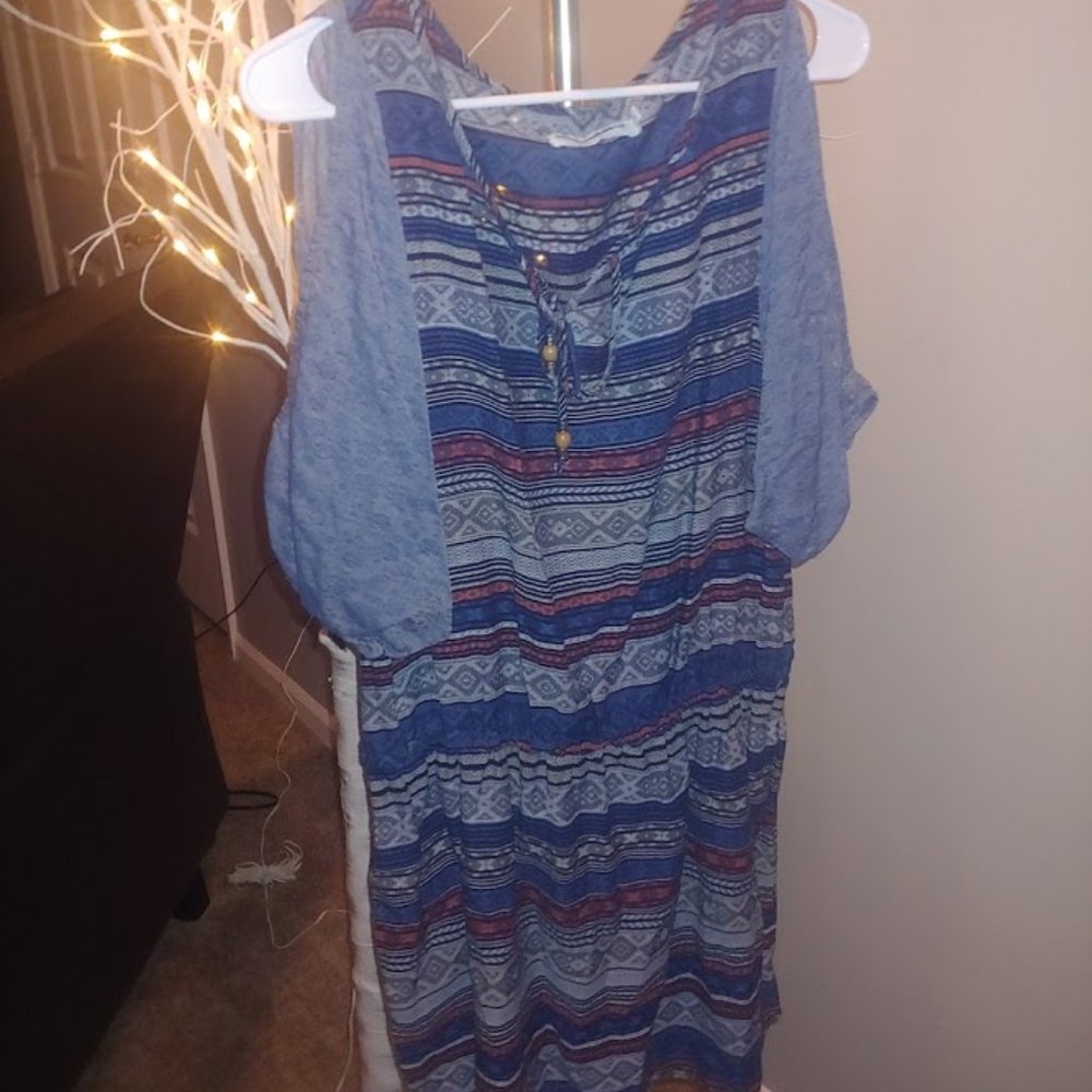 4/$15 Artisan De Luxe Gray Multi Colored Dress